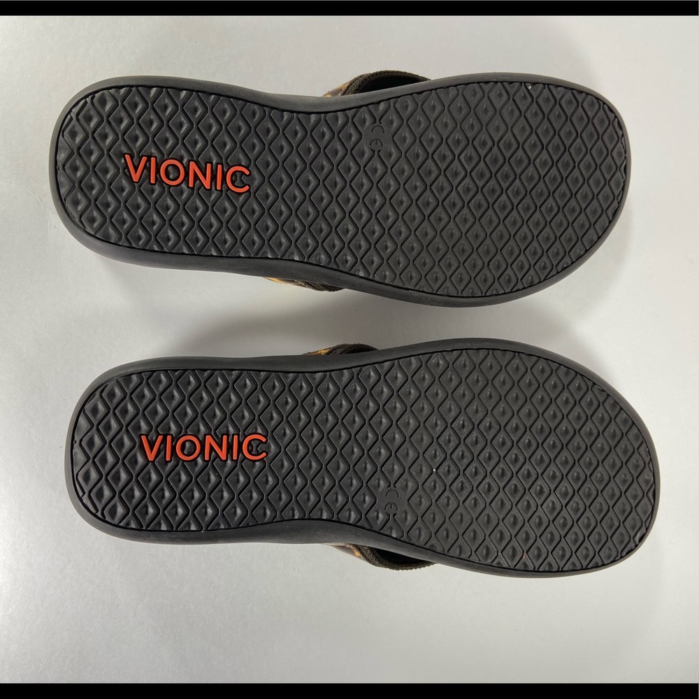 Vionic Tide II flip flops - Picture 9 of 10